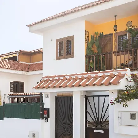 Live Caletillas Urb Corales Apartamento *